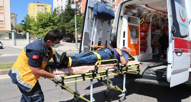 Gaziantep'te iki halk otobüsü çarpıştı: 7 yaralı